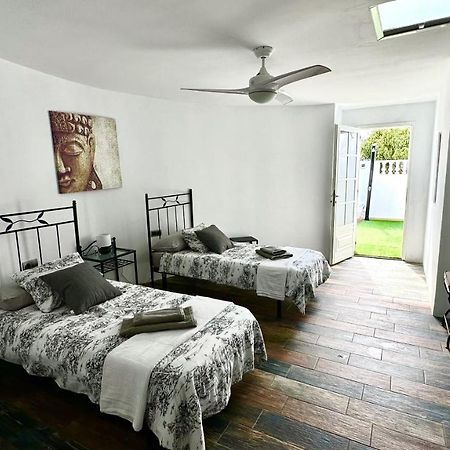 Vila La Duomo Di Vulcano Playa Honda  Exteriér fotografie