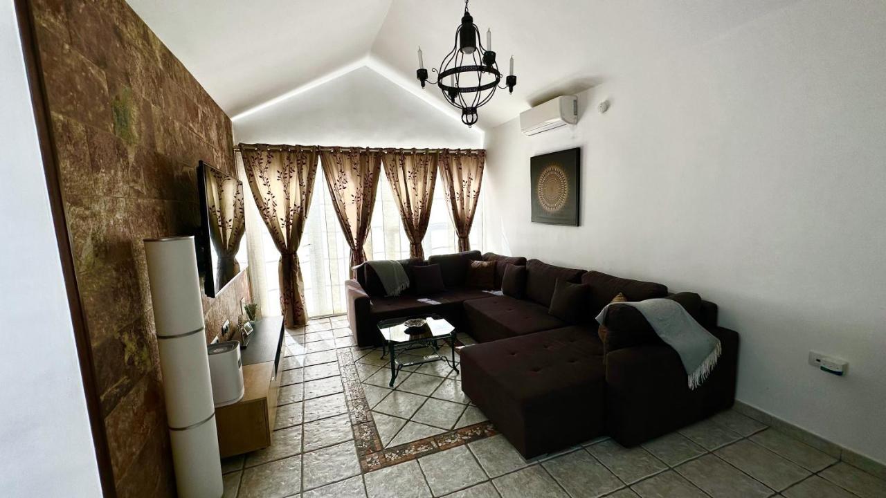 Vila La Duomo Di Vulcano Playa Honda  Exteriér fotografie